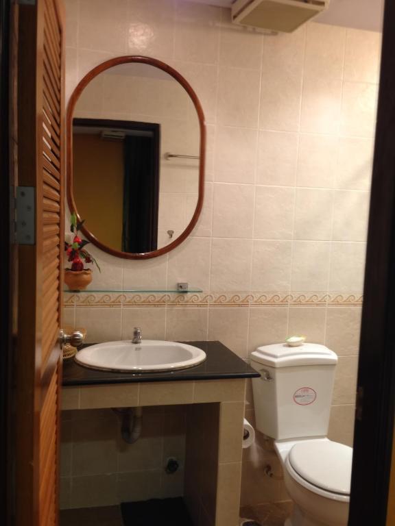 China Guest Inn بانكوك الغرفة الصورة